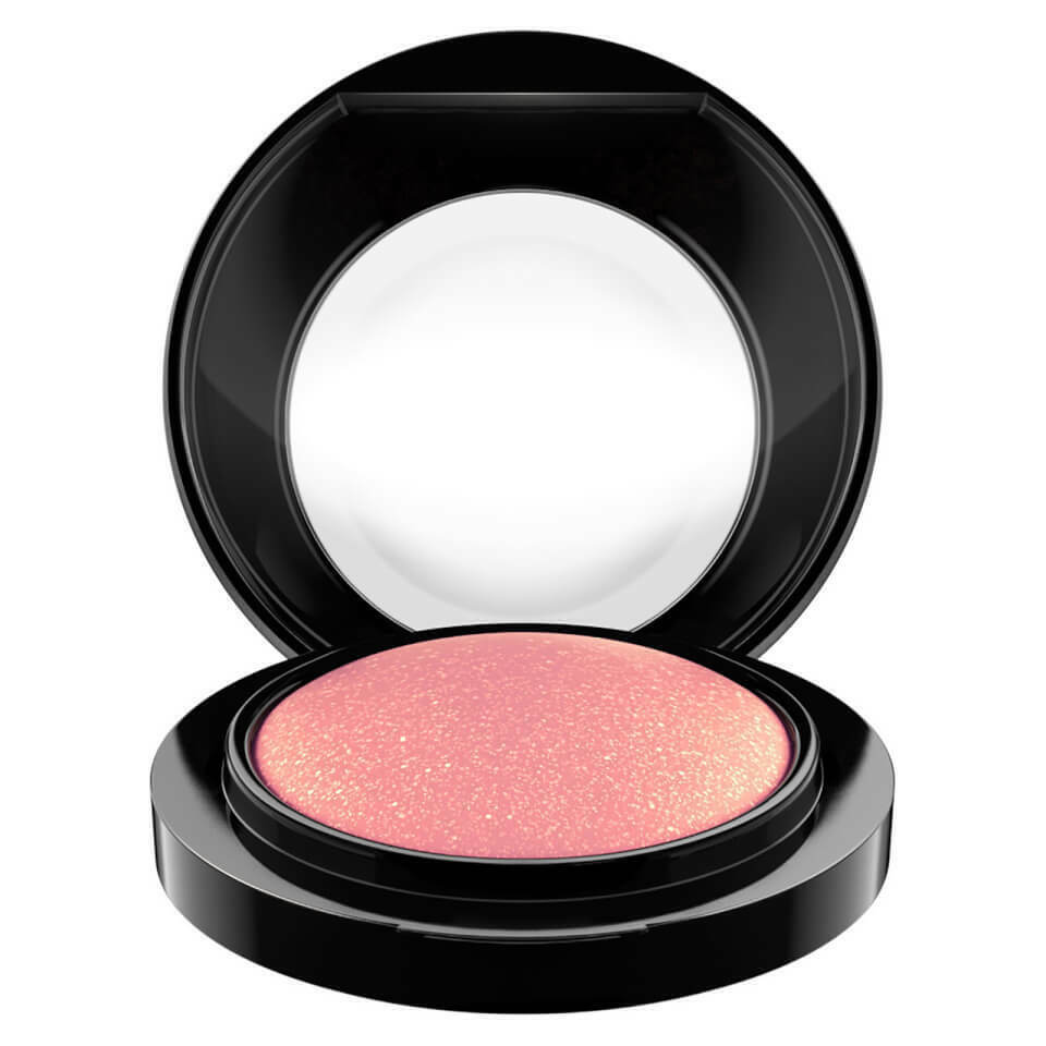 Mac Cosmetics / Mineralize Blush (Petal Power) 0.1 oz (3.2 ml)